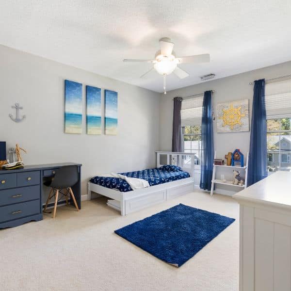 clean child room with cleaning services in florence kentucky