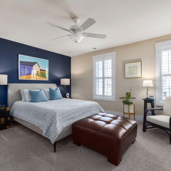 Clean room deep cleaned by professional house cleaning services in Independence Kentucky